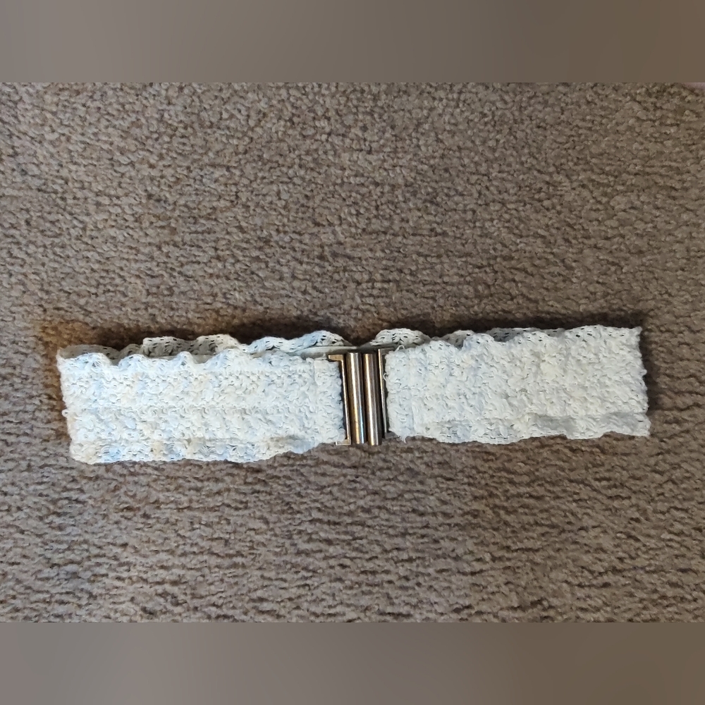 Anthropologie Women's Cream Lace Wide Stretch Belt Sz S